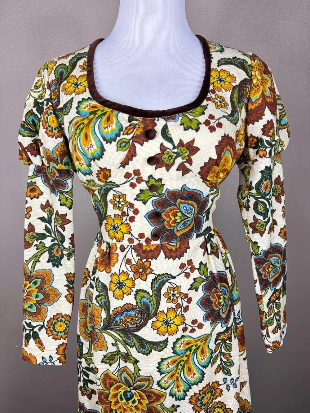 California Charmer 60’s Regency Tapestry Fabric Prairie Dress J